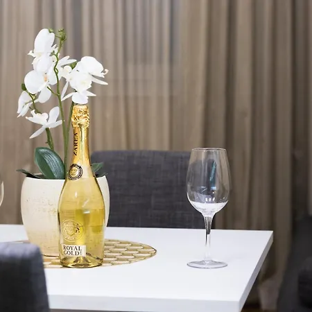 شقة Angelina Lux With Garage *