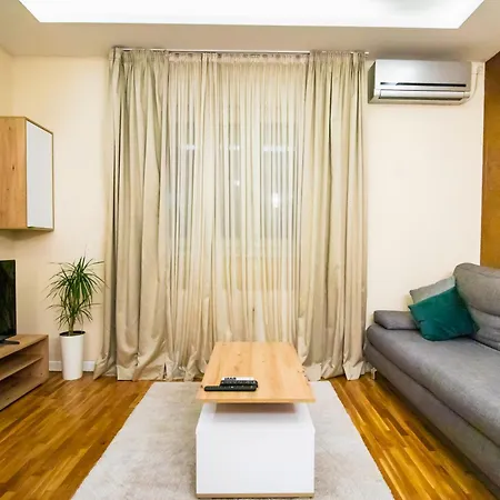 Angelina Lux With Garage Διαμέρισμα *